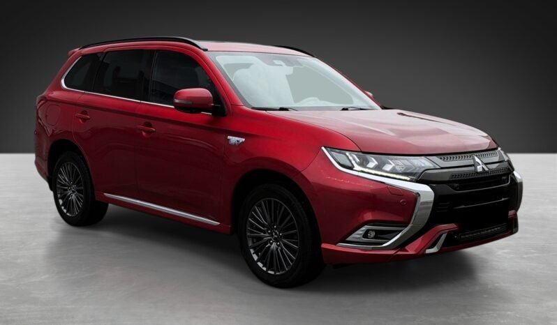 
Mitsubishi Outlander PHEV S-Edition S-AWC full									
