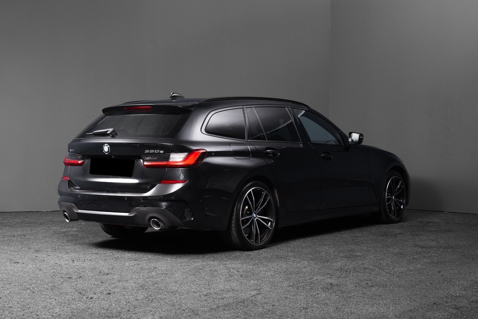 BMW 330e xDrive