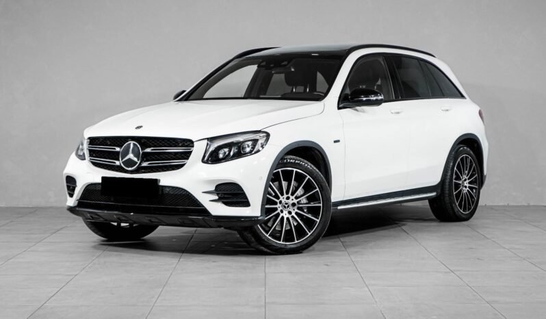 
Mercedes-Benz GLC 350e 4MATIC AMG full									