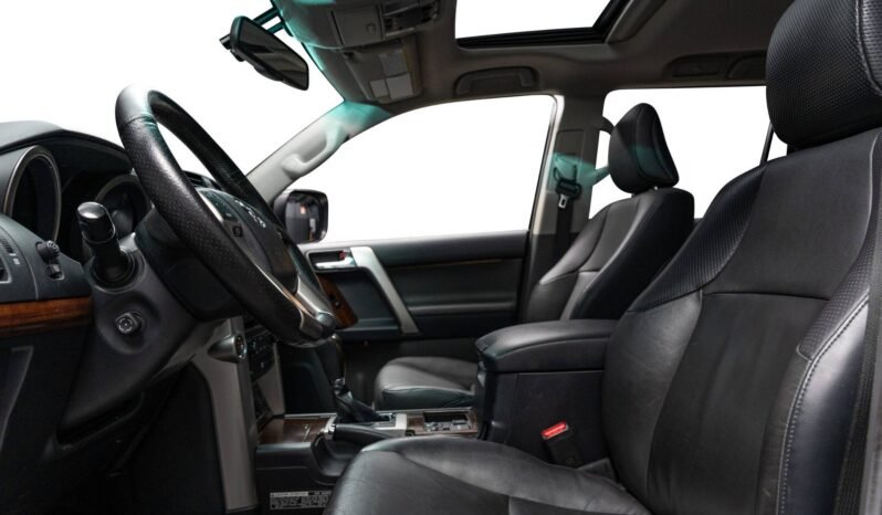
Toyota Land Cruiser 3.0 D-4D VX-L full									