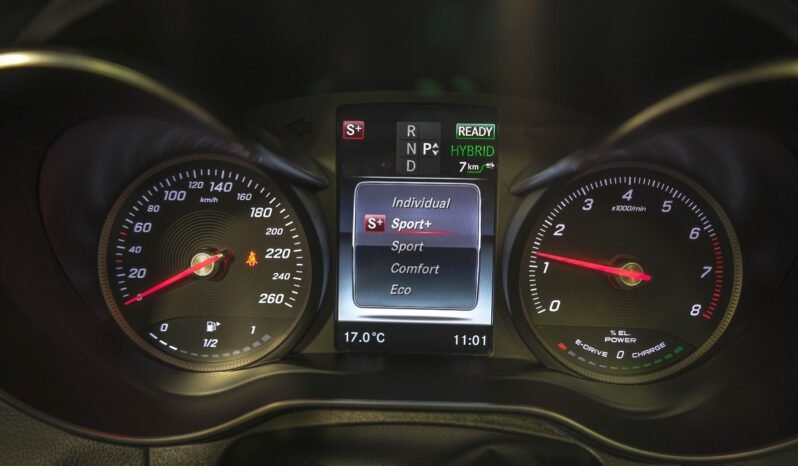 
Mercedes-Benz GLC 350e 4MATIC AMG full									
