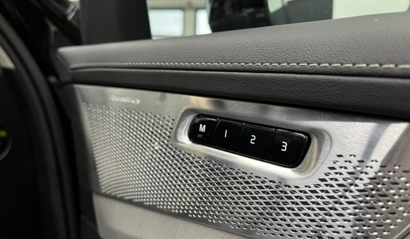 
Volvo XC90 T8 Ultra Dark AWD 7-S full									