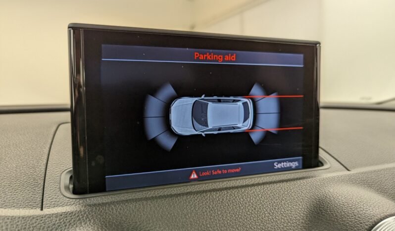
Audi A3 Sportback e-tron full									