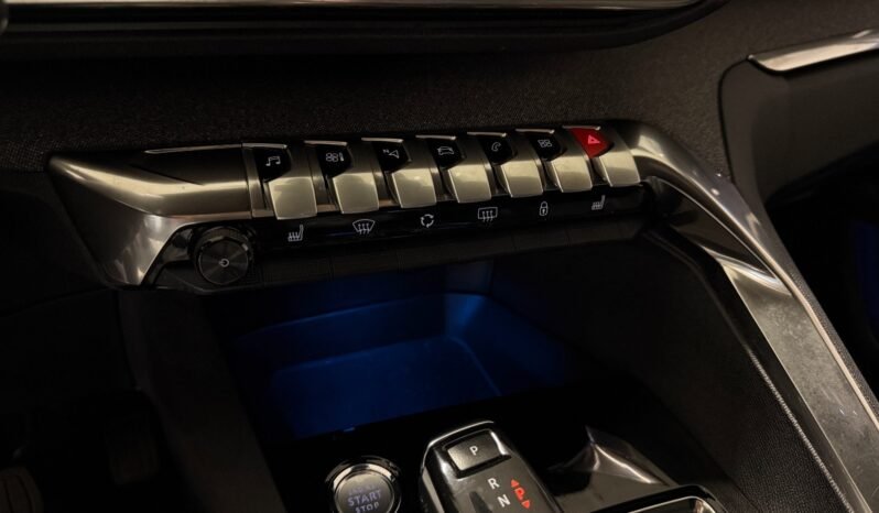 
Peugeot 3008 1.5 BlueHDi GT-Line full									