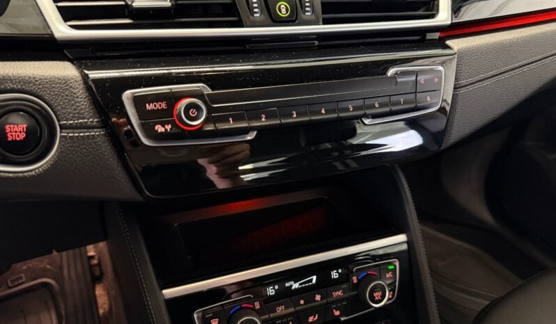 
BMW 225xe iPerformance 220 CH full									