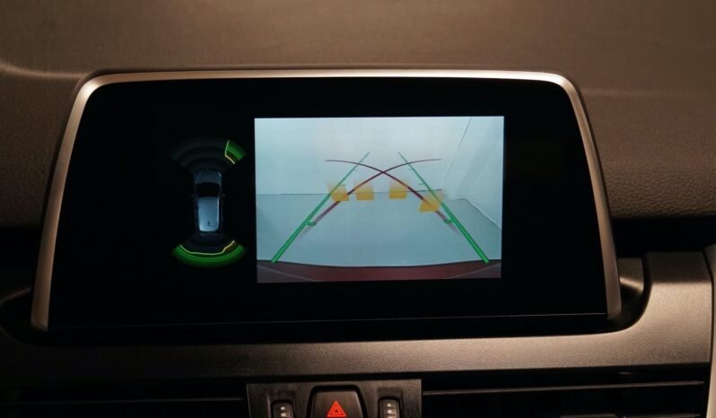 
BMW 225xe Sport Line full									