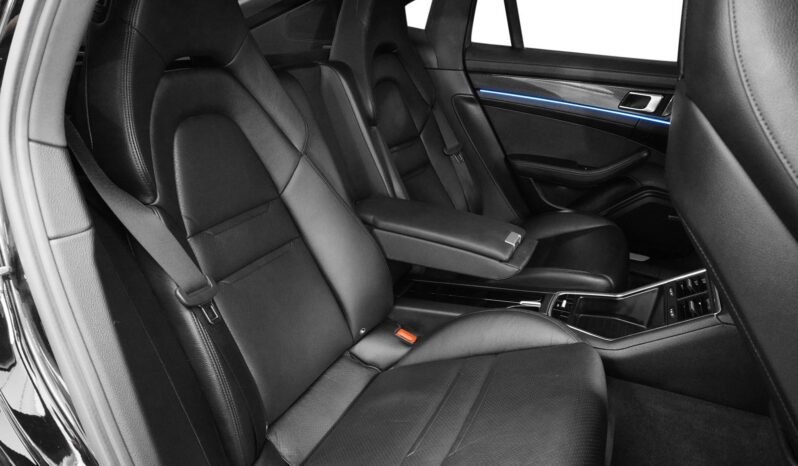 
orsche Panamera full									