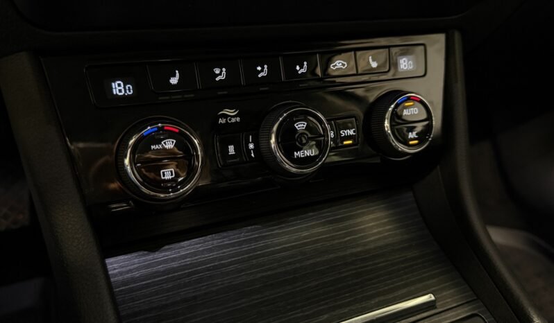 
Škoda Superb 2.0 TDI Style full									