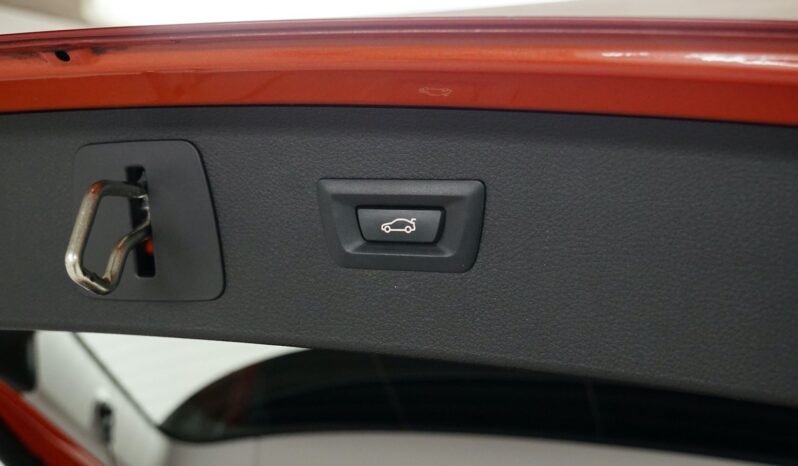 
BMW 225xe Sport Line full									