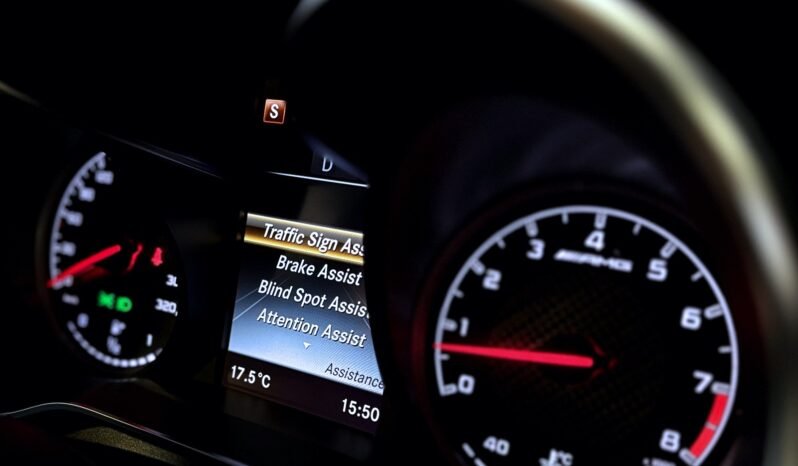 
Mercedes-Benz GLC 63 AMG V8 4MATIC+ – 476 CH full									
