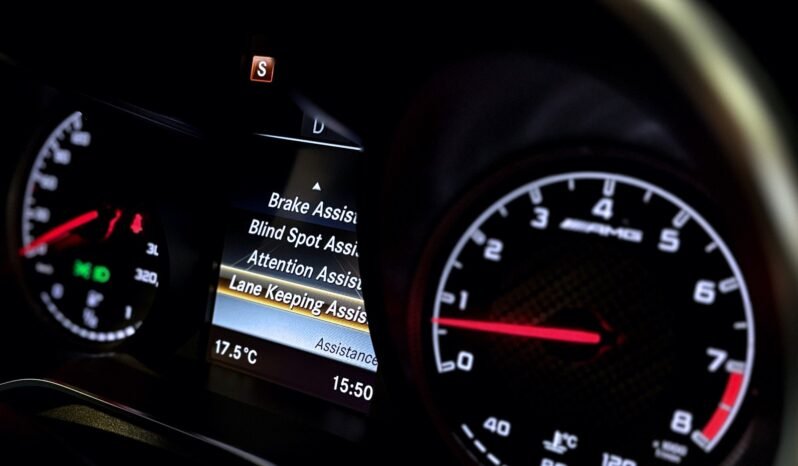 
Mercedes-Benz GLC 63 AMG V8 4MATIC+ – 476 CH full									