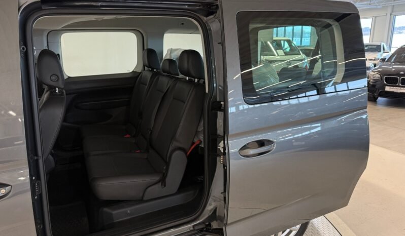 
Volkswagen Caddy Maxi 2.0 TDI 122 CH full									