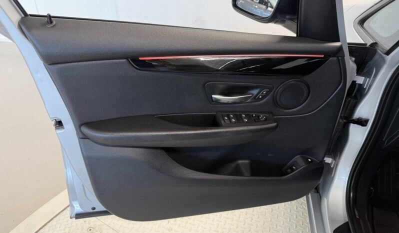 
BMW 225xe iPerformance 220 CH full									