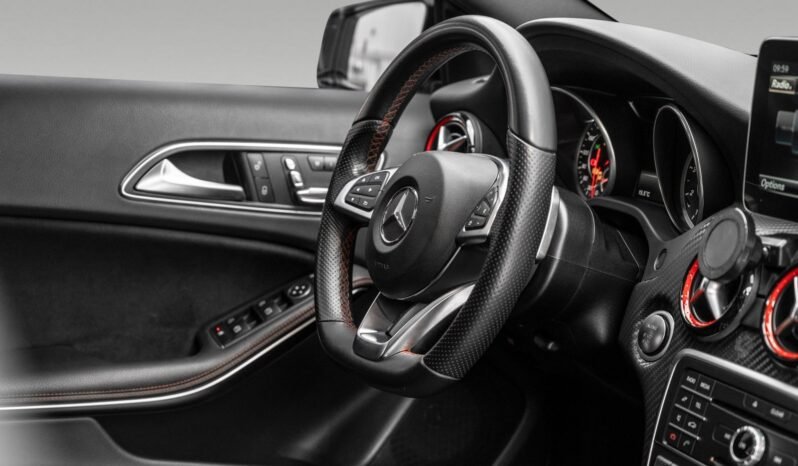 
Mercedes-Benz A45 AMG Aero Facelift full									