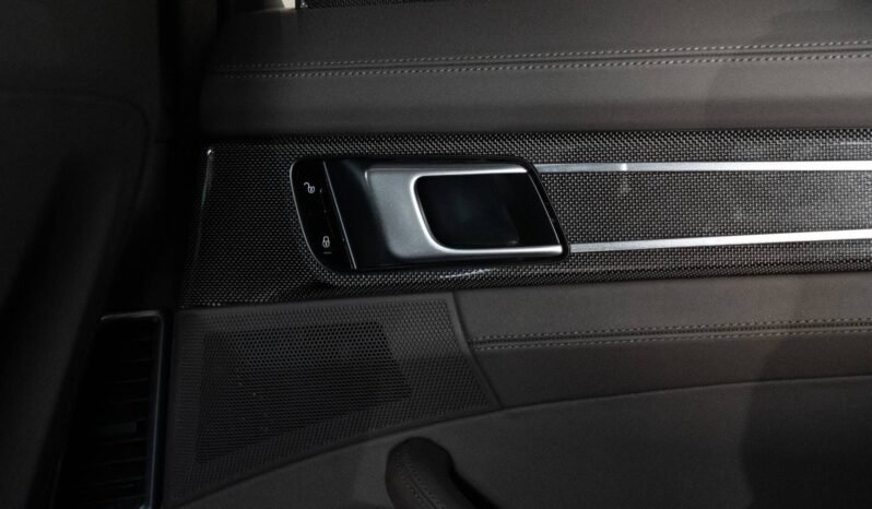
Porsche Panamera Turbo S E-Hybrid full									