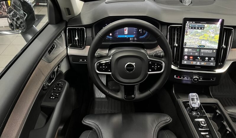 
Volvo XC90 T8 Ultra Dark AWD 7-S full									