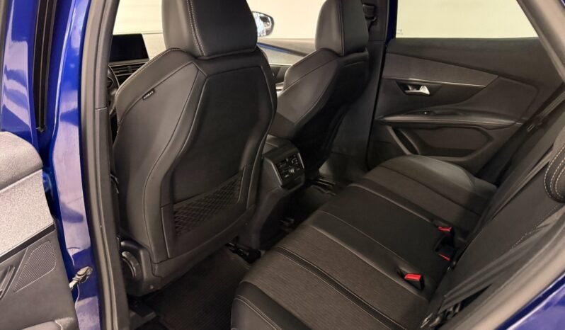
Peugeot 3008 1.5 BlueHDi GT-Line full									
