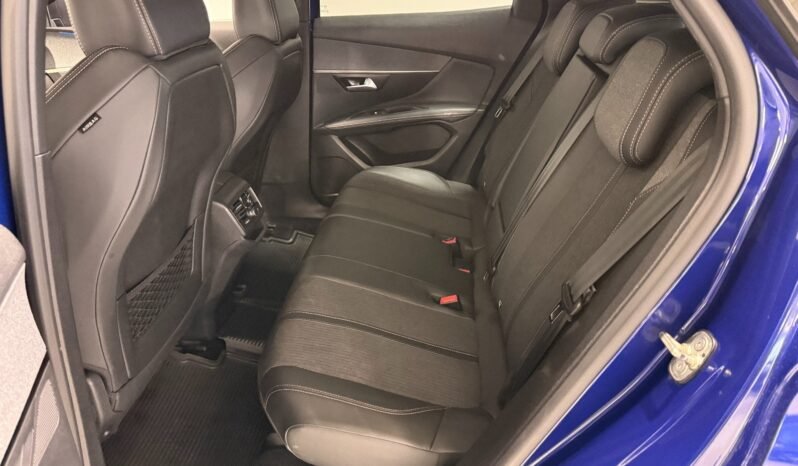 
Peugeot 3008 1.5 BlueHDi GT-Line full									
