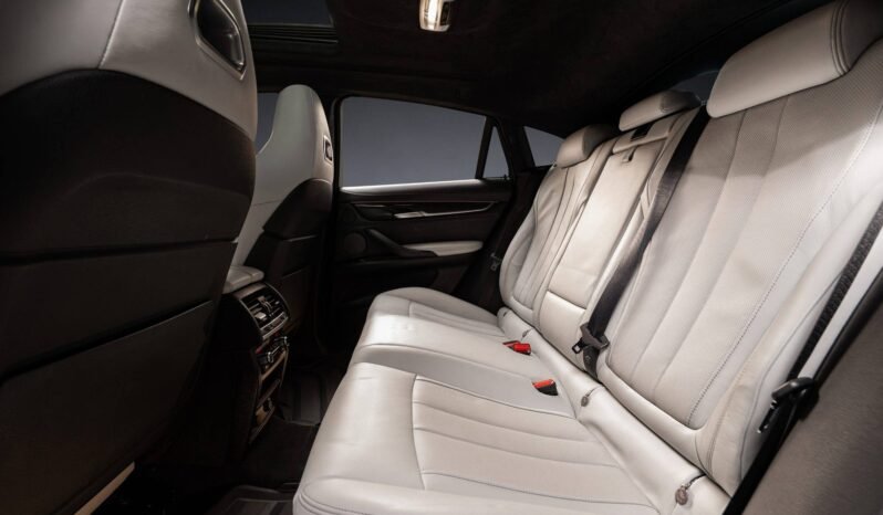 
BMW X6 M full									