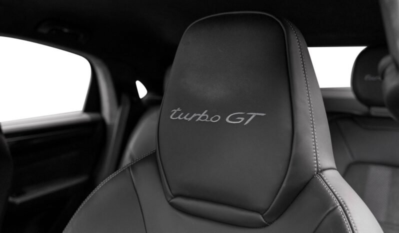 
Porsche Cayenne Coupé Turbo GT full									