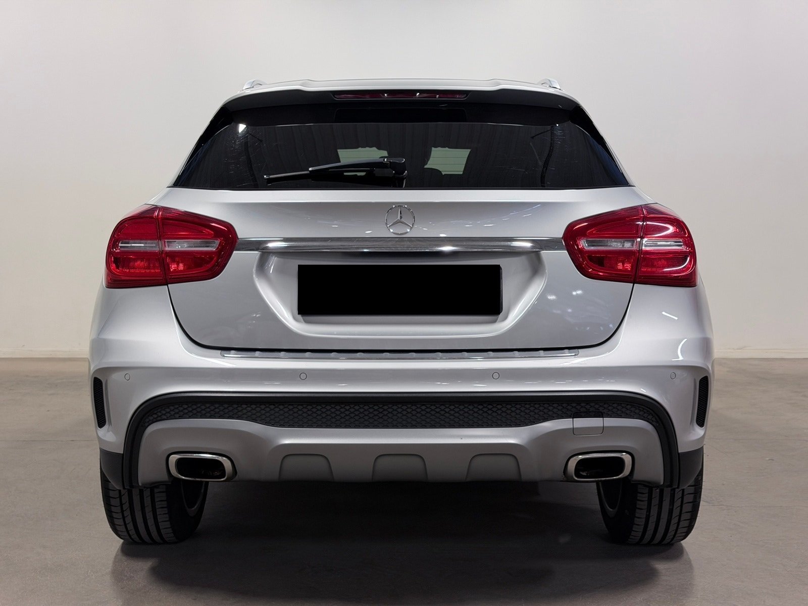 Mercedes-Benz GLA 200 156 CH 7G-Tronic AMG