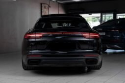Porsche Panamera 4 E-Hybrid
