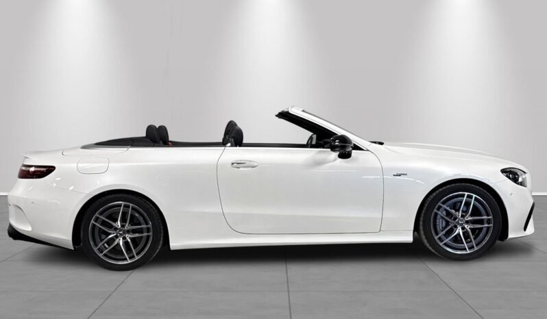 
Mercedes-AMG E 53 Cabriolet full									