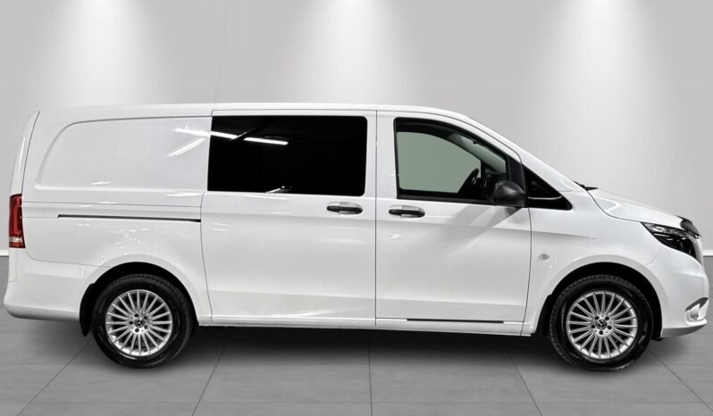 
Mercedes-Benz Vito 119 CDI A2 4MATIC 190 ch full									