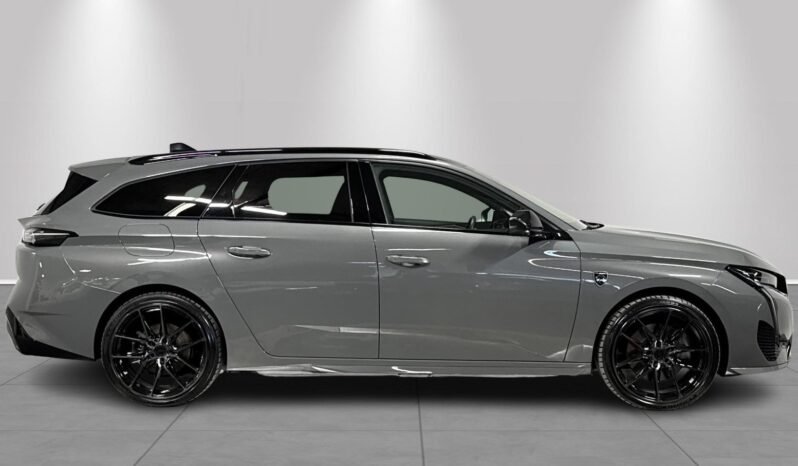 
Peugeot 308 SW Plug-In Hybrid 224 ch full									