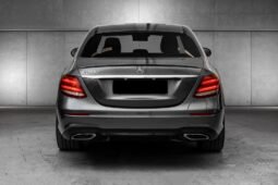 Mercedes-Benz E300 e AMG Line