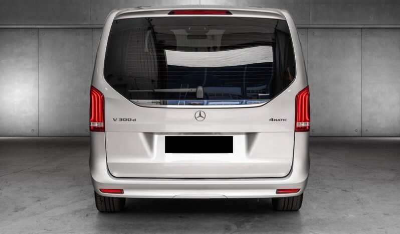 
Mercedes-Benz V300 d 4MATIC full									