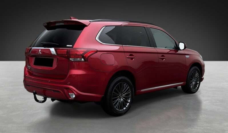 
Mitsubishi Outlander PHEV S-Edition S-AWC full									