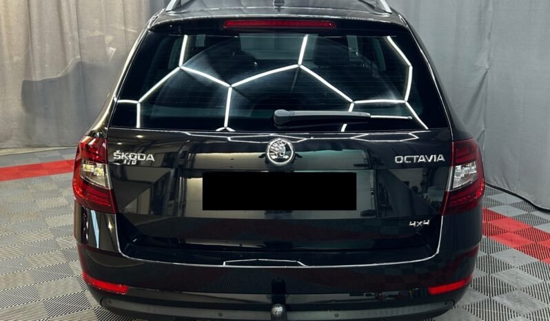 
Škoda Octavia 4×4 full									