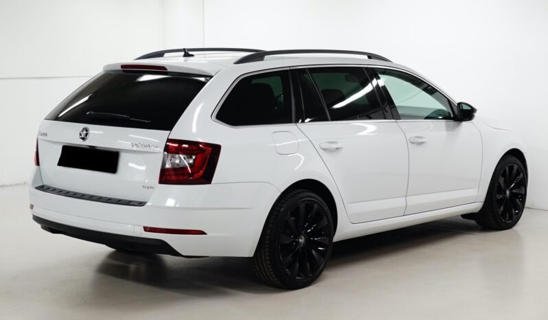 
Škoda Octavia 2.0 TDI Style 4×4 184 CH full									