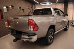 Toyota HiLux 4×4