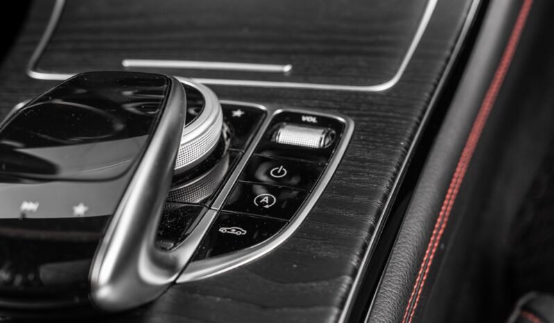 
Mercedes-Benz GLC 43 AMG 4MATIC full									