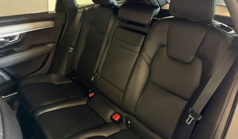 
Volvo V90 T8 Inscription AWD full									