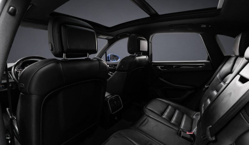 
Porsche Macan S 3.0 V6 full									