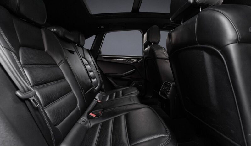
Porsche Macan S 3.0 V6 full									