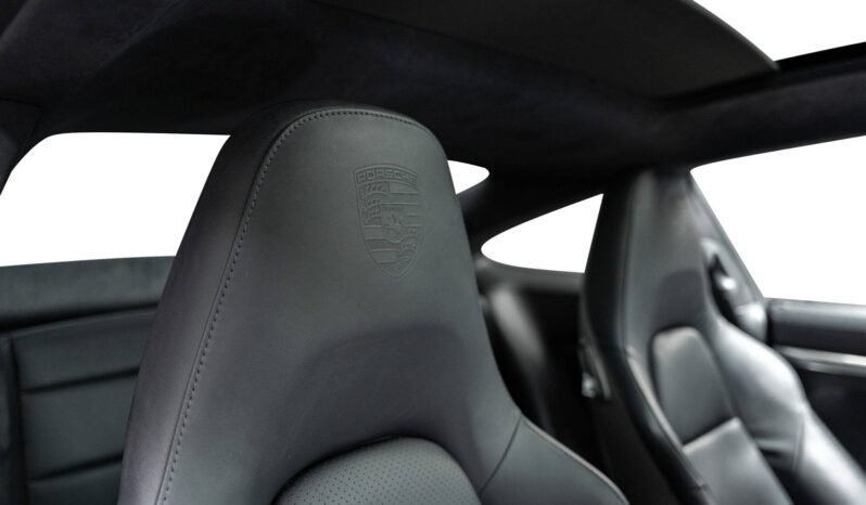 
Porsche 911 Carrera S (991.2) full									