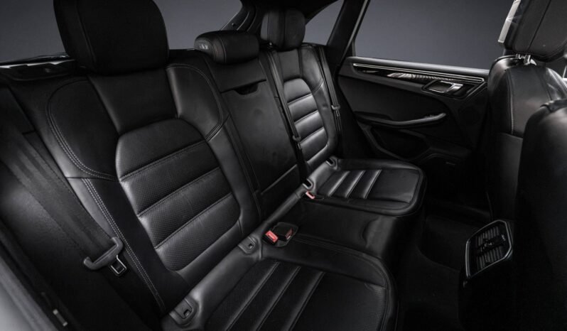 
Porsche Macan S 3.0 V6 full									