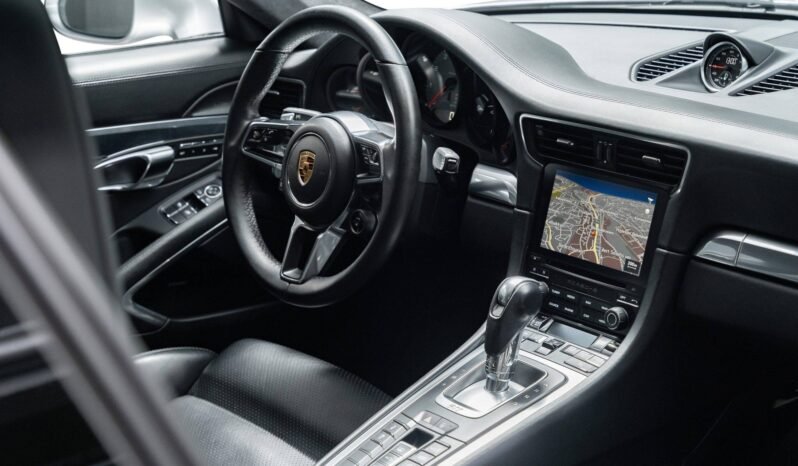
Porsche 911 Carrera S (991.2) full									
