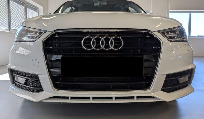 
Audi A1 S line 1.0 TFSI 95 ch full									