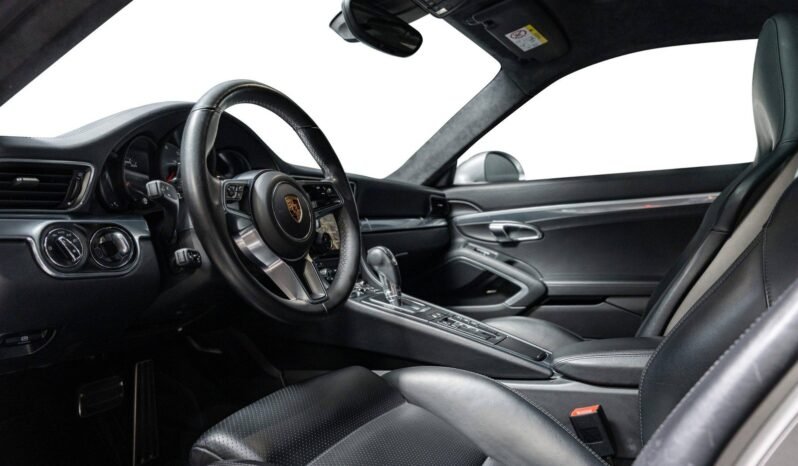 
Porsche 911 Carrera S (991.2) full									