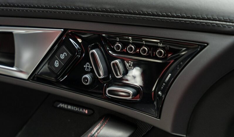 
Jaguar F-TYPE S AWD 3.0 V6 Supercharged full									