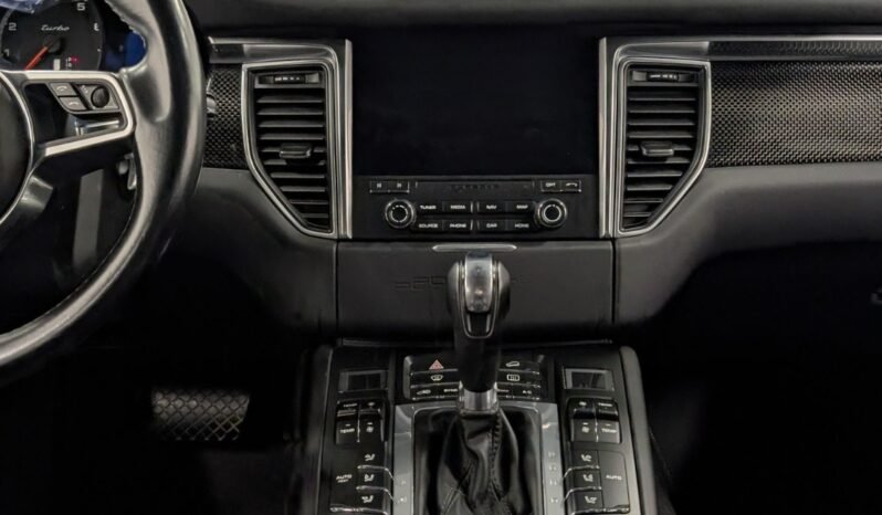 
Porsche Macan Turbo Performance Package (PP) 3.6 V6 Biturbo full									