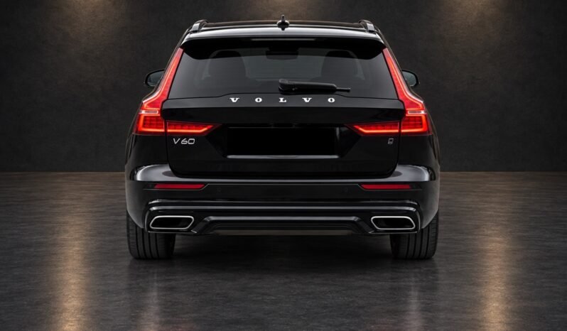 
Volvo V60 340 ch AWD R-Design full									