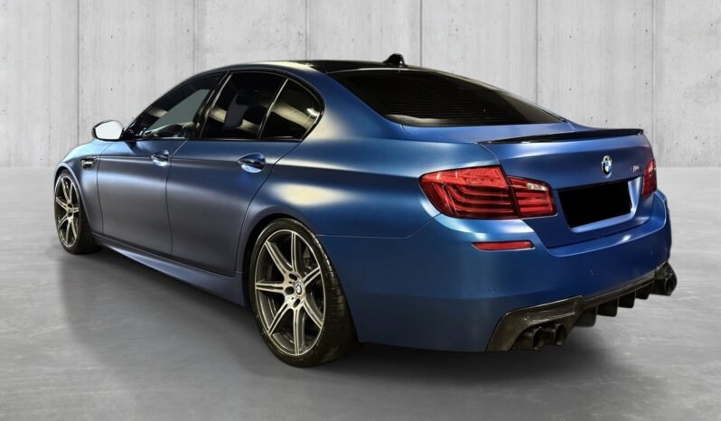 
BMW M5 4.4 V8 575 CH full									