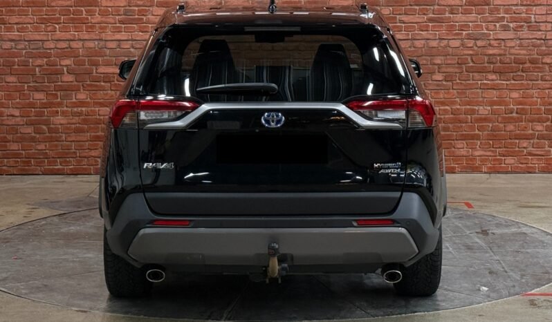 
Toyota RAV4 Executive Hybrid full									