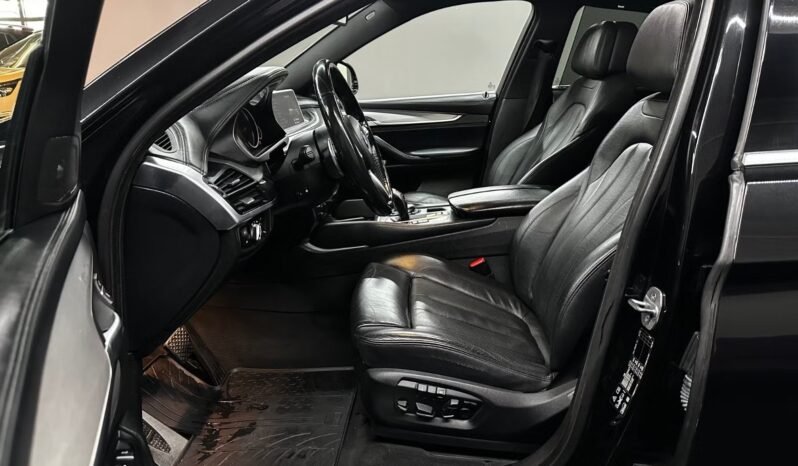 
BMW X6 xDrive30d M Sport full									